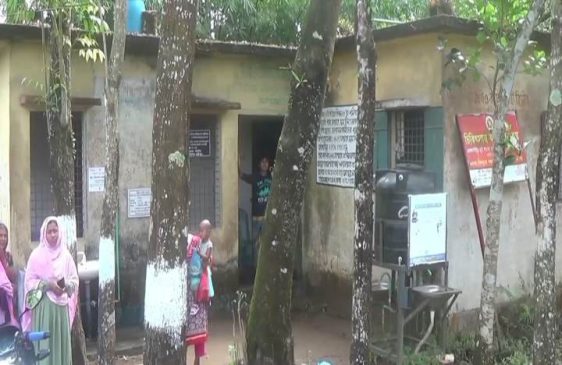 দোয়ারাবাজারে কমিউনিটি ক্লিনিকে চিকিৎসাসেবায় অনিয়মের অভিযোগ