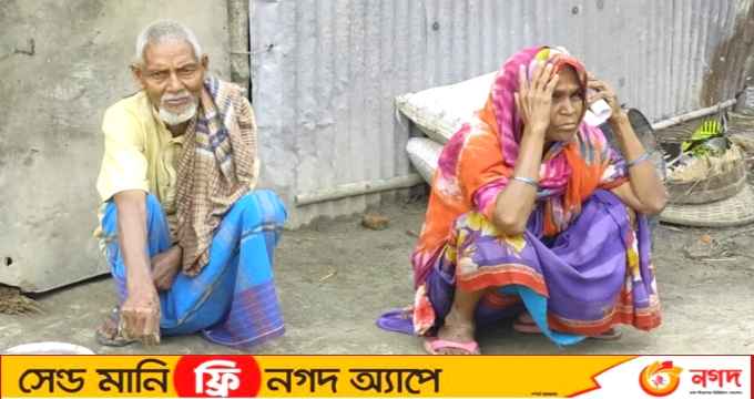 ধারদেনা করে নিতে হয়েছে উপহারের ঘর: ঘুষ দিয়েও পাননি অনেকে