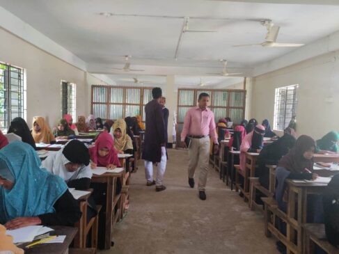 মাদ্রাসা কর্তৃপক্ষের ভুলে দাখিল পরিক্ষার্থী বহিস্কার ও জরিমানা আদায়!