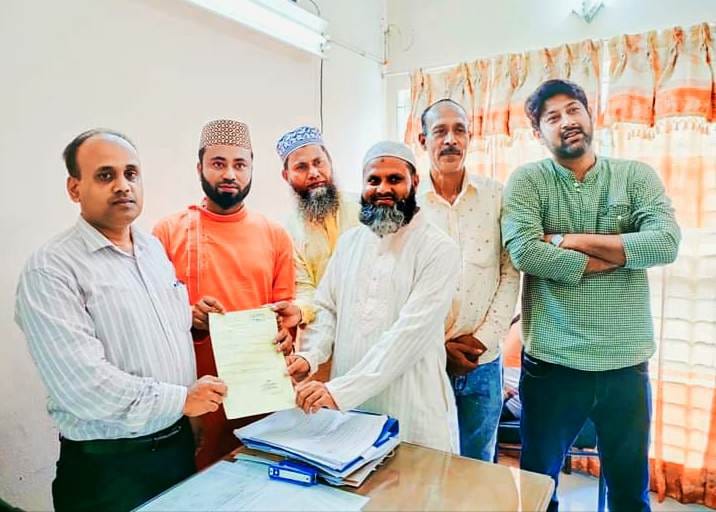 রাসিক নির্বাচনে ১৮ নং ওয়ার্ডের কাউন্সিলর পদপ্রার্থী মোহাম্মদ রনি মনোনয়নপত্র দাখিল