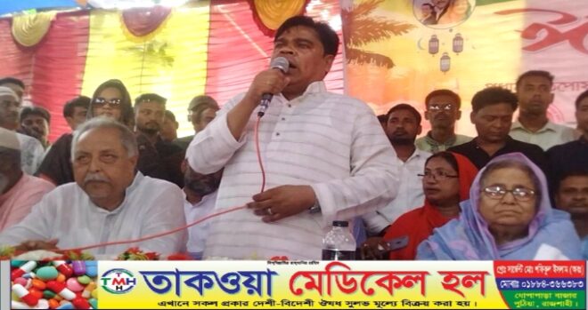 বাগমারায় মুক্তিযোদ্ধাদের নিয়ে ঈদ পূণর্মিলনী করলেন মেয়র কালাম