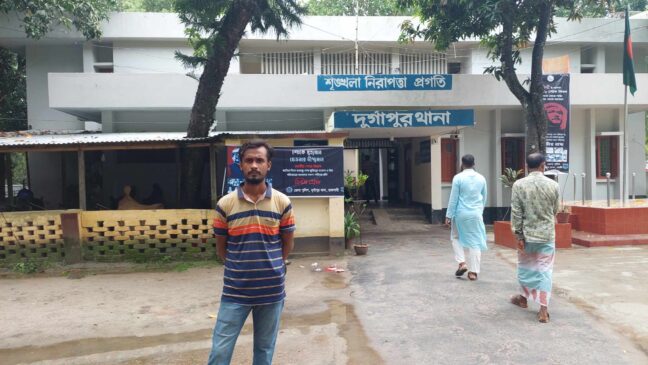 মেয়েটির ভাইয়ের ছবি