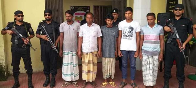 বাদাম বিক্রেতার খুনের রহস্য উদঘাটন র‌্যাবের হাতে মাষ্টারমাইন্ডসহ গ্রেফতার-৫