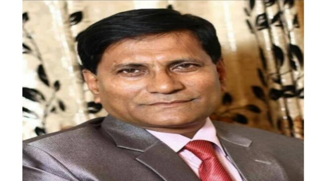 রাজশাহীতে চাকুরী দেওয়ার নামে সাবেক পুলিশ কর্মকর্তার প্রতারণা