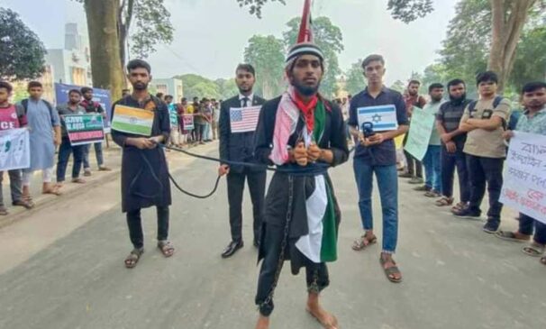 রাজশাহী বিশ্ববিদ্যালয় শিক্ষার্থীরা হামাসের সংগ্রামে একাত্মতা ও বিক্ষোভ