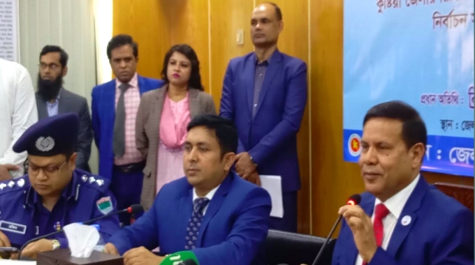 সাংবাদিকদের ক্যামেরা ভাঙচুর করলে ২ থেকে ৭ বছরের জেল