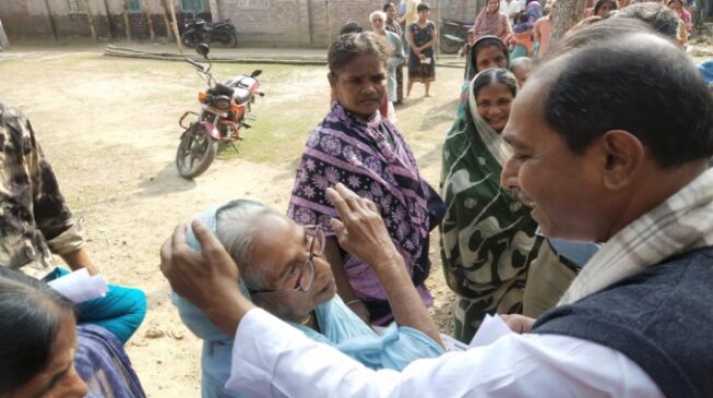 পুঠিয়ায় নির্বাচনী প্রচারণা ও ভোট প্রার্থনায় আব্দুল ওয়াদুদ দারা