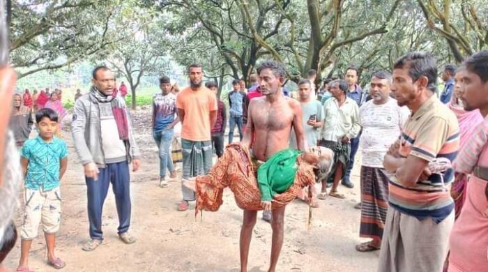 রাজশাহীর দুর্গাপুরে রাতে নিখোঁজ সকালে পুকুরে মিলল বৃদ্ধার লাশ