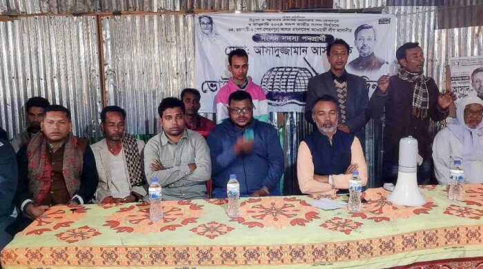 রাজশাহীর মোহনপুরে নৌকার প্রার্থী আসাদের তৃণমূলে নির্বাচনী প্রচারণা ও ভোট প্রার্থনা