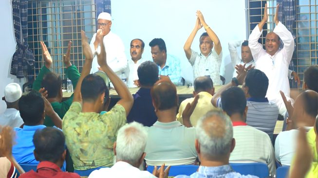 পুঠিয়ায় সামাদ মোল্লার বিশাল নির্বাচনী সভা অনুষ্ঠিত