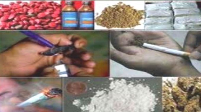 পুঠিয়ায় মাদক ব্যবসায়ীর বিরুদ্ধে থানা, ইউএনও অফিসে অভিযোগ দায়ের