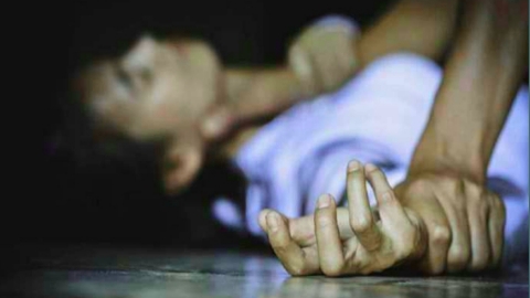 পুঠিয়ায় প্রতিবন্ধী তরুণীকে ধর্ষণের অভিযোগ